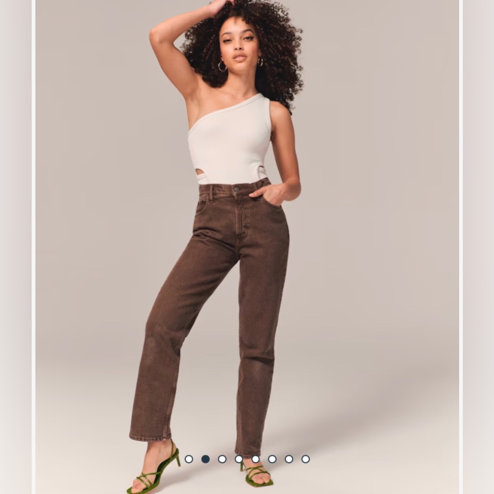 Ultra High Rise 90s Straight Jean - 29L